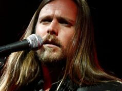 Lucas Nelson revelou sua música favorita de todos os tempos e não, ele não a escolheu pelo motivo que você pensa