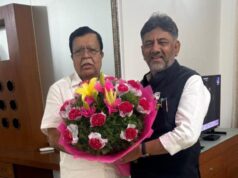 É necessária uma decisão imediata sobre a disputa de Karnataka: Sudarshan para Kharge enquanto Shivakumar aumenta a divulgação | Notícias de política