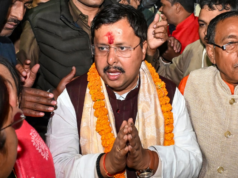 O presidente em exercício do BJP, Nitin Nabin, é o mais jovem entre os chefes da oposição