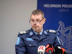 Finlândia apreende navio que partia da Rússia após suspeita de sabotagem de cabos | Notícias