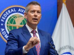 O secretário de transportes, Sean Duffy, pediu uma repressão aos CDLs de imigrantes ilegais