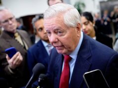 Graham liderou um esforço bipartidário para votar para controlar a imunidade legal da Big Tech