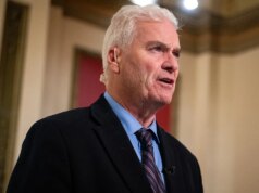 O deputado Tom Emmer pede a deportação de somalis em fraude em Minnesota