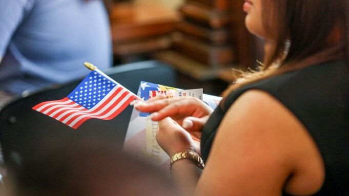 us-citizenship-ceremony.jpg