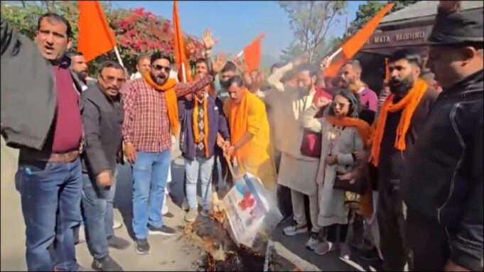 vaishnodevi-protests-2025-11-56d2e44c98240717555c58665d7ab11f-16x9.jpg
