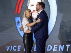 JD Vance recebe endosso de 2028 da viúva de Charlie Kirk na conferência