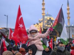 Centenas de milhares de pessoas marcham em Istambul em solidariedade com Gaza | Notícias do conflito Israel-Palestina