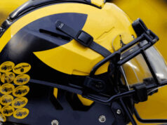 Michigan OL Andrew Sprague planeja entrar no portal de transferência da NCAA