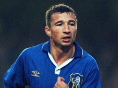 Ícone do Chelsea, 57, NÃO tem câncer depois de problemas de saúde provocados por uma doença misteriosa que o fez perder CINCO pedras com o uso de medicamentos chineses