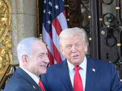 Bibi, Laura Loomer e duas estrelas da Netflix estão no topo da lista de convidados chamativos no MAGA de Ano Novo de Donald Trump