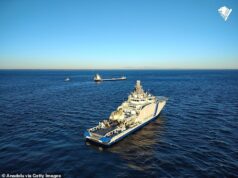 Finlândia apreende navio e tripulação russa suspeita de cortar cabos submarinos arrastando sua âncora