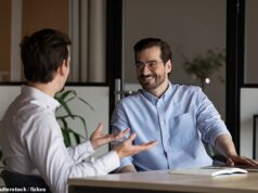 Chefe de instituição de caridade alerta contra ‘descartar’ o esgotamento no local de trabalho: ‘É um sinal de alerta precoce de que algo está acontecendo’