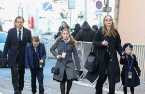 A despedida comovente de Brigitte dos netos que ela mal conhecia: o filho de Bardot e sua família compareceram ao funeral dela, apesar do relacionamento tenso – e a pequena bisneta que se parece com ela