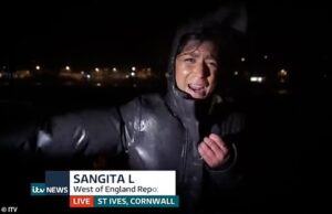 Repórteres são atingidos por ventos e chuva enquanto tentam enfrentar a tempestade Goretti