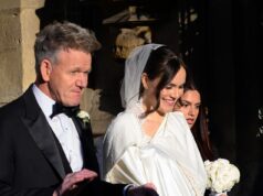 Gordon Ramsay detalha suas conversas ‘incríveis’ com a filha Holly a caminho de seu casamento enquanto compartilha fotos de si mesmo rindo daquele discurso polêmico