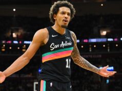 Jeremy Sochan dispensado pelo Spurs, torna-se agente livre