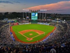 Fontes: Royals moverão cercas no Kauffman Stadium