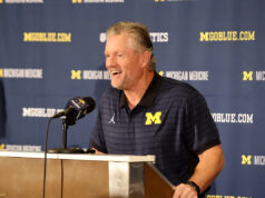 Kyle Whittingham, de Michigan, supostamente recorreu ao ex-assistente de Utah para se tornar o novo coordenador dos Wolverines