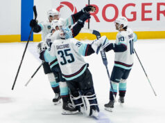 Matty Beniers marca nos pênaltis e dá ao Kraken uma vitória por 4 a 3 sobre o Canucks