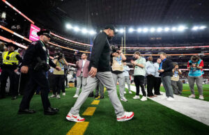 Ohio State Football atualiza o quadro de pesquisa do coordenador ofensivo