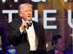 ‘Minha saúde é perfeita’: Trump descarta o escrutínio de sua idade e condição física | Notícias de Donald Trump