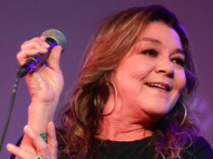 Gretchen Wilson termina 2025 em alta durante uma apresentação no ‘New Year’s Eve Live: Nashville’s Big Bash’