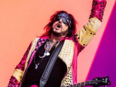 De acordo com Nikki Sixx, o Mötley Crüe começará a turnê para o próximo nível em 2026