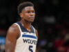 Anthony Edwards deixou o banco faltando cerca de 8 minutos para o fim, depois que os Timberwolves perderam uma série de titulares.