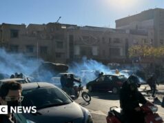 Ministro das Relações Exteriores chama de ‘imprudente’ a ameaça de Trump de intervenção nos protestos no Irã