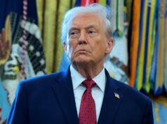 Trump alertou que os EUA intervirão se o Irã matar manifestantes em meio a crescente agitação