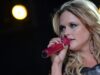 3 músicas country de 2012 com letras devastadoras