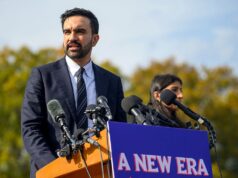 Zohran Mamdani será empossado prefeito de Nova York por Bernie Sanders na cerimônia