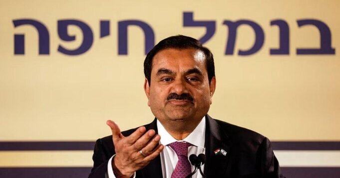 03adani2.jpg