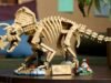 Construímos um conjunto de fósseis de Triceratops do LEGO Jurassic Park