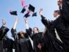 Para estudantes internacionais que procuram emprego nos EUA, ‘o sonho americano…está desaparecendo’