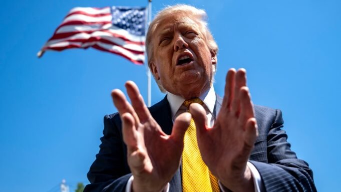 108305922-1778617490268-gettyimages-2275324845-TRUMP_DEPART_WH.jpeg