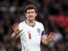Harry Maguire foi deixado de fora da seleção inglesa de 26 jogadores para a Copa do Mundo. Sua mãe ficou “absolutamente enojada” com a decisão de Thomas Tuchel. A Alemanha cometeu outra omissão notável.