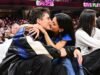 Kylie Jenner e Timothee Chalamet se beijam apaixonadamente enquanto torcem pela vitória dos Knicks