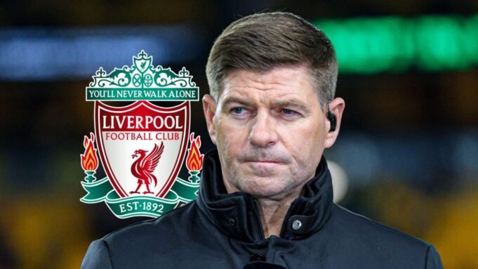1778732051_Steven-Gerrard-with-Liverpool-badge.jpg