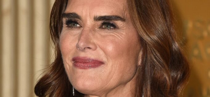 1779514063_brooke-shields-1-scaled-e1778517534624.jpg