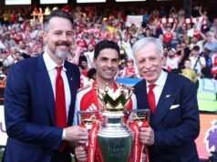 O Arsenal tem duas das três coisas necessárias para uma temporada de domínio