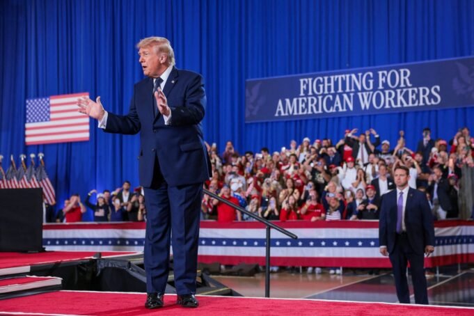 1779693094_2026-05-22T213403Z_738832473_RC2LELATCRXM_RTRMADP_3_USA-TRUMP.JPG