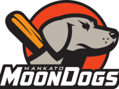 MoonDogs martela Willmar novamente e vence por 10-0