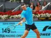 Roland-Garros: após quase 5 horas de luta contra Mariano Navone, Jakub Mensik desmaia no meio da quadra