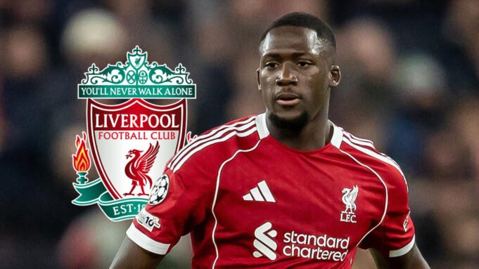1780155857_F365-Ibrahima-Konate-with-Liverpool-badge-1.jpg