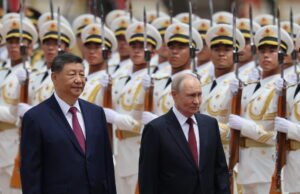 Xi recebeu Putin em Pequim seis dias após visita de Trump