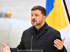 Zelenskiy provoca indignação após nomear exército em homenagem ao grupo que massacrou poloneses durante a Segunda Guerra Mundial