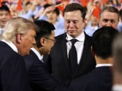 Elon Musk voa para a China com Trump apesar da advertência do juiz da OpenAI