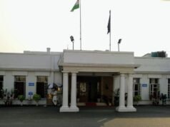 O governo enviou um aviso de despejo ao clube de elite Delhi Gymkhana, alegando razões de segurança