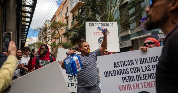 Ilhas espanholas se preparam para navios de cruzeiro contra hantavírus, OMS pede calma em meio a protestos Ilhas espanholas se preparam para navios de cruzeiro contra hantavírus, OMS pede calma em meio a protestos